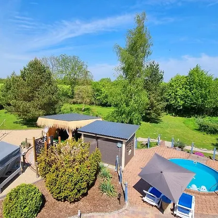 Ackerblick Auf In Apartment *
